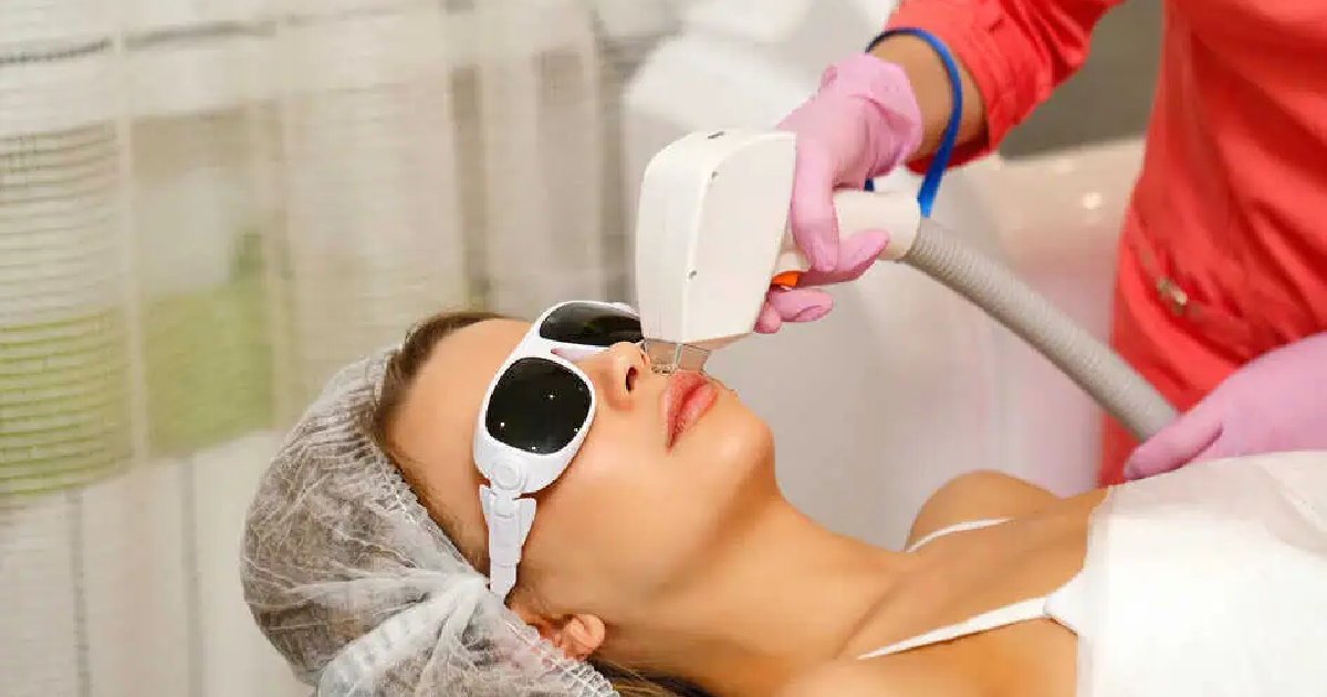 Women receiving Helix CoolPeel treatment in Morristown, TN